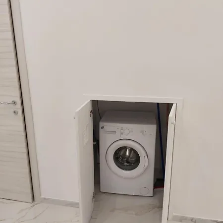 Lumi Margherita Di Savoia